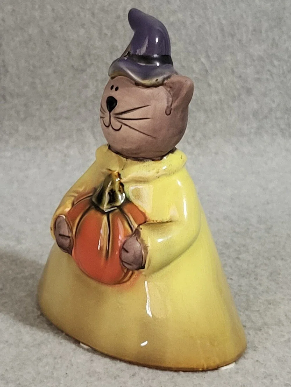 Vtg Tii Collections Witch Halloween Cat with Pumpkin Hat Ceramic Figurine Retro